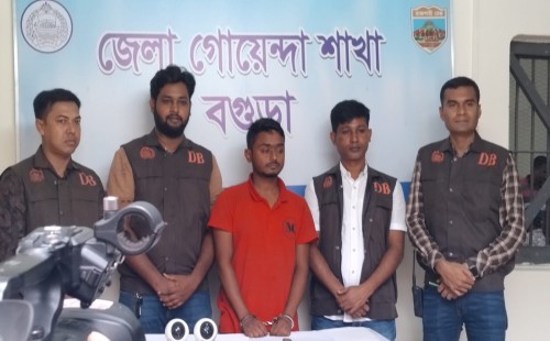চাঞ্চল্যকর ইকবাল হত্যা: ডিবি বগুড়ার অভিযানে মূল ঘাতক রতন গ্রেফতার 
